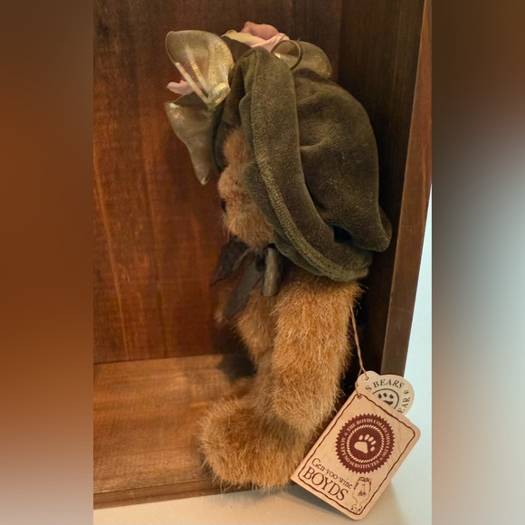 Gen-yoo-wine BOYDS Bears “ANTOINETTE DEBEARVOIRE” - Picture 7 of 13